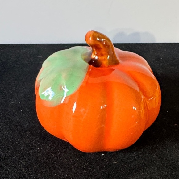 Vibrant Mini Orange Ceramic Pumpkin 3 Inches - Picture 1 of 5